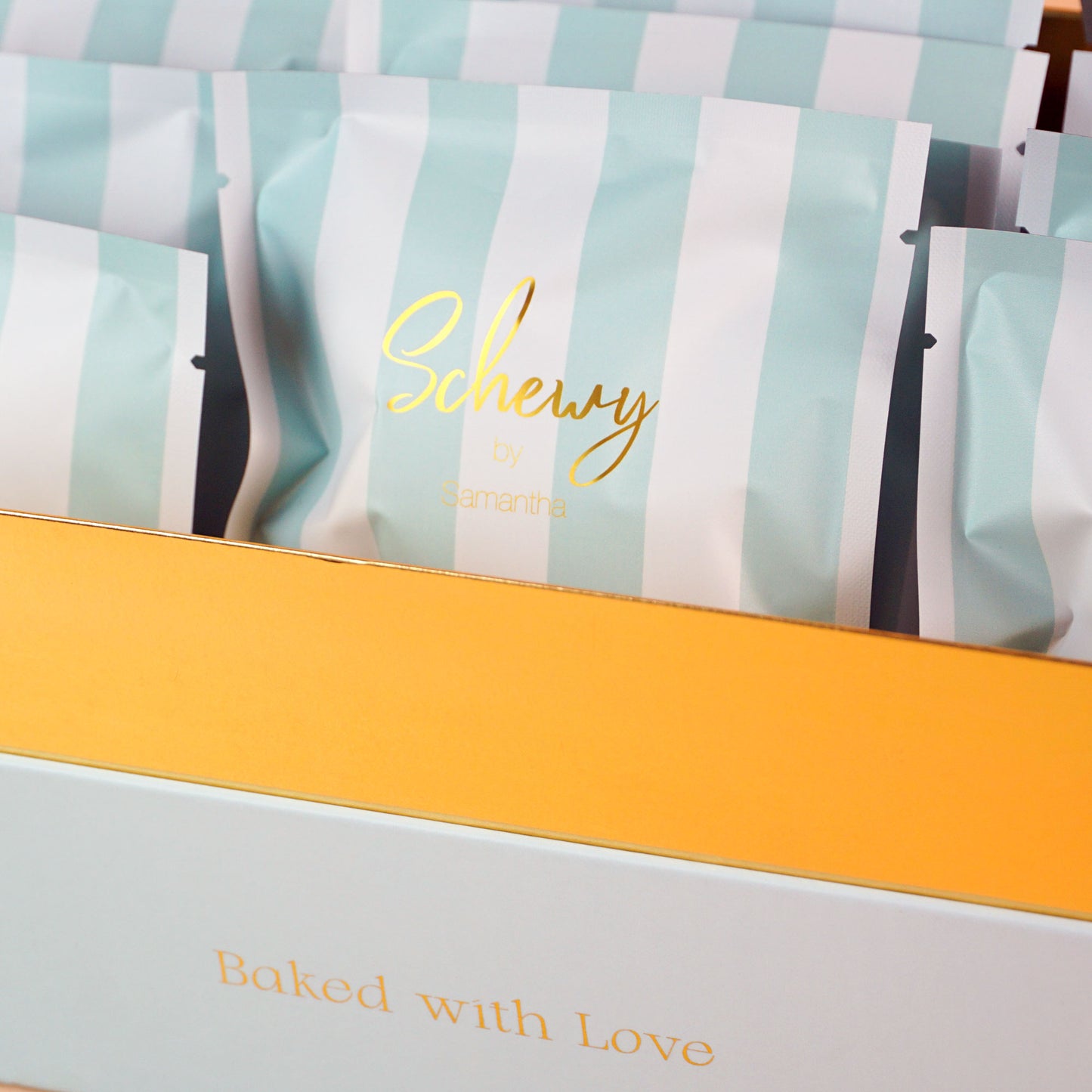 Schewy Treasures Gift Box